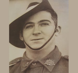 ANZAC2022-Artie-service-web.jpg